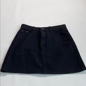 Black denim skirt size M